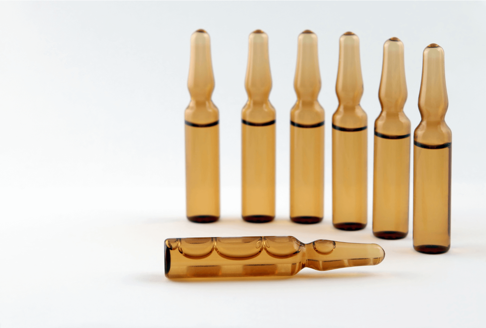 Ampules vs. Vials: Best Practices in Handling and Usage — Pristine Medical